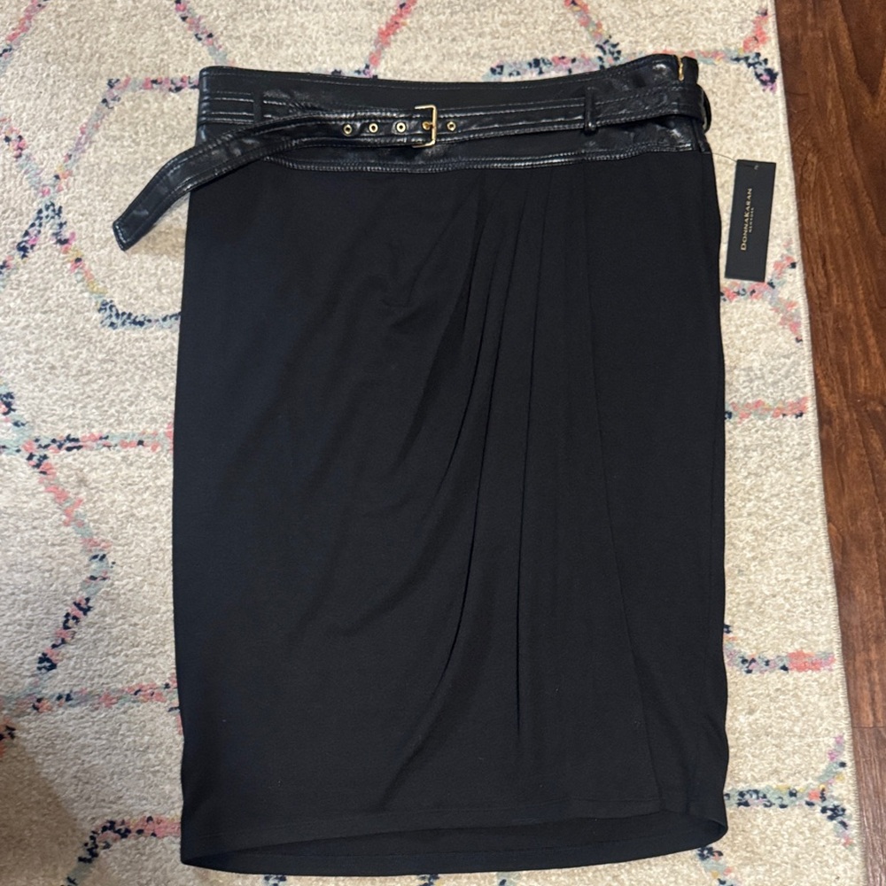 Donna Karan Black Pencil Skirt with Belt
